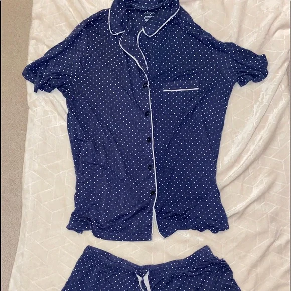 Pajama set - Picture 2 of 2